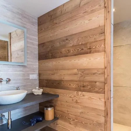 Des Grands Bois Bed and breakfast Les Houches