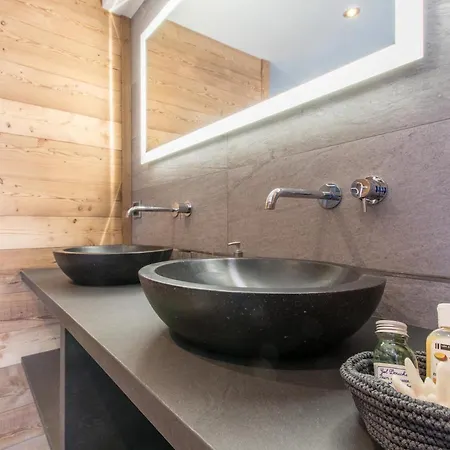 Des Grands Bois Bed and breakfast Les Houches