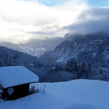 Des Grands Bois Bed & Breakfast Les Houches